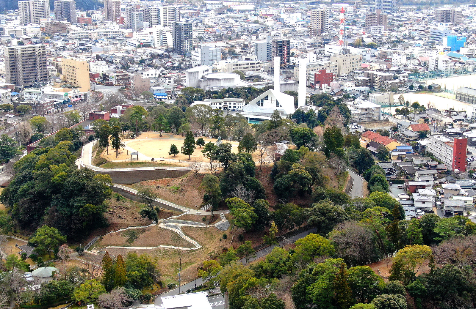 亀山公園山頂広場