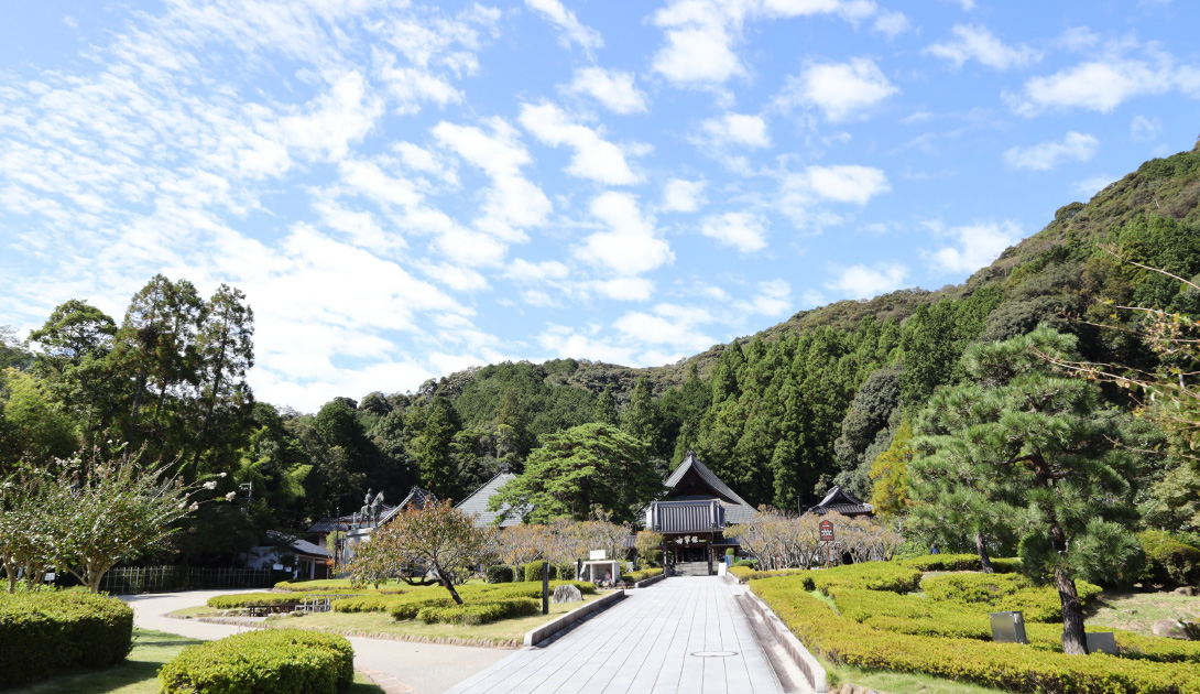 香山公園・国宝瑠璃光寺五重塔