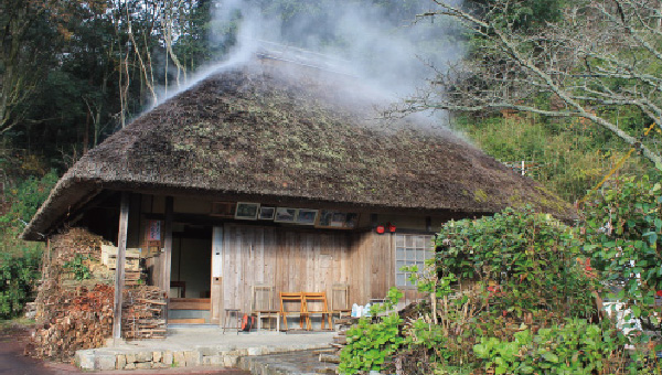 野谷・岸見の石風呂