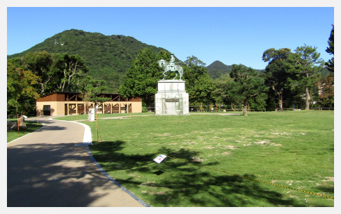 龜山公園(龜山公園山頂廣場)