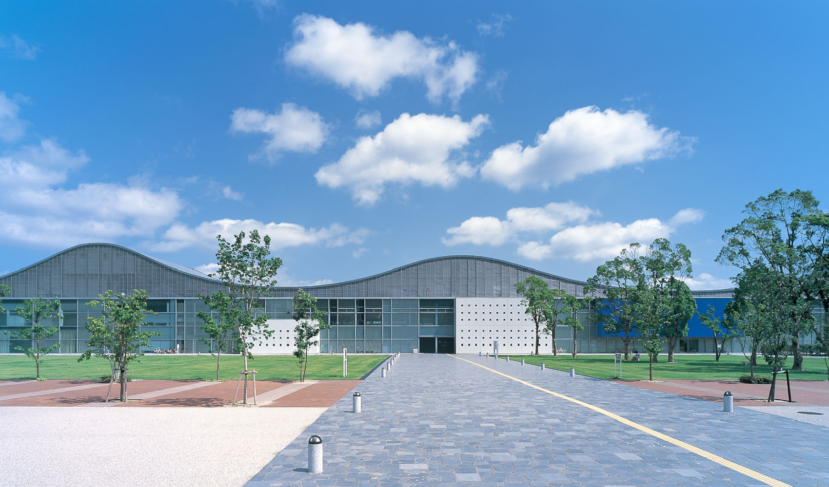 Yamaguchi Center for Arts and Media (YCAM)